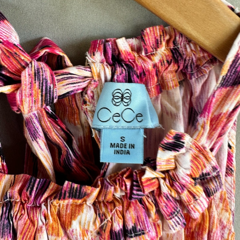 🎉5 for $45🎉 Cece dress size S - Picture 6 of 9